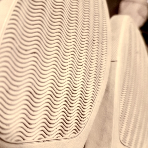 STEVE MADDEN Slip On Sneakers - Picture 8 of 16